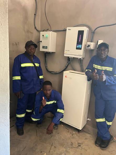 solar battery and inverter